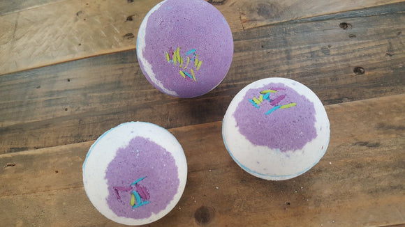 Black Raspberry Vanilla Bath Bomb 3.5 oz